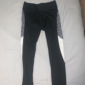 PINK Ultimate Leggings